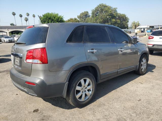 Photo 2 VIN: 5XYKT3A19DG332060 - KIA SORENTO LX 