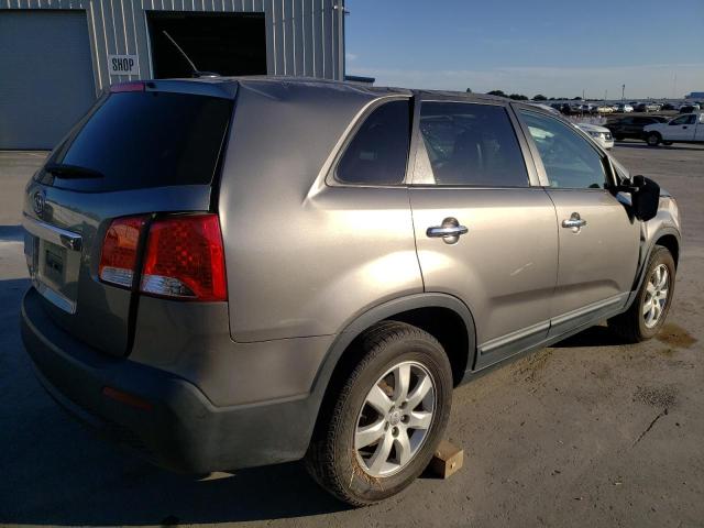 Photo 2 VIN: 5XYKT3A19DG347805 - KIA SORENTO LX 