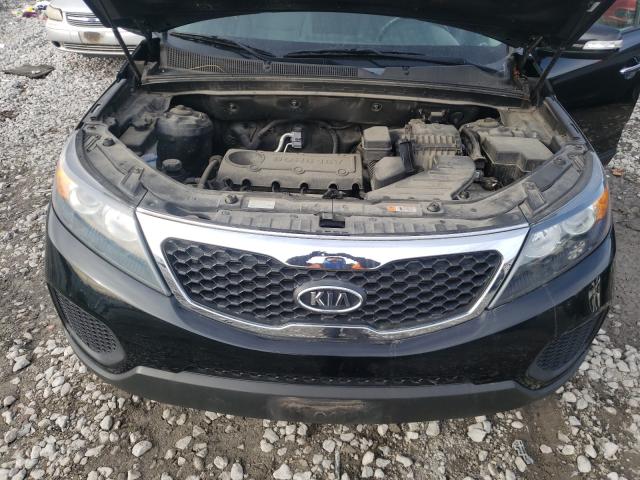 Photo 6 VIN: 5XYKT3A19DG398057 - KIA SORENTO LX 