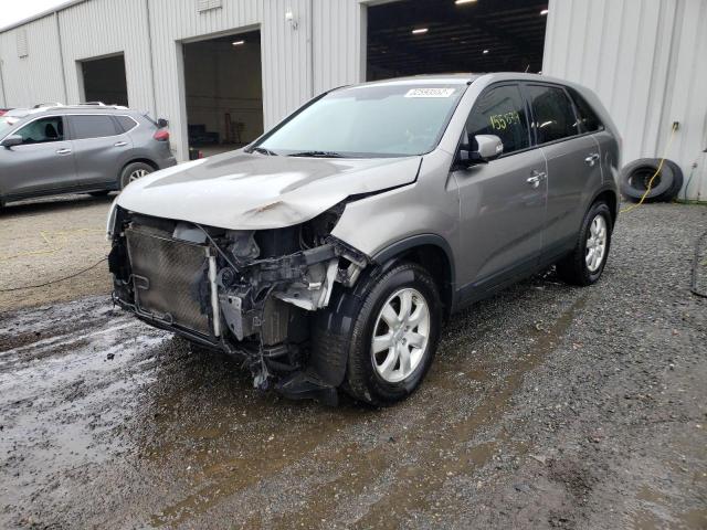 Photo 1 VIN: 5XYKT3A19DG415665 - KIA SORENTO LX 