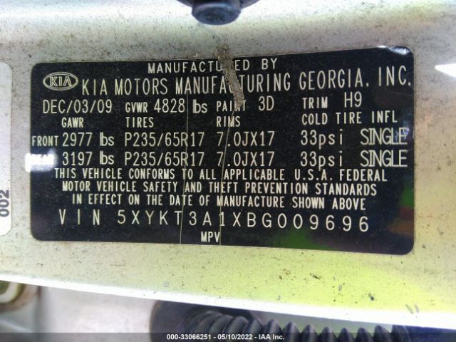 Photo 8 VIN: 5XYKT3A1XBG009696 - KIA SORENTO 