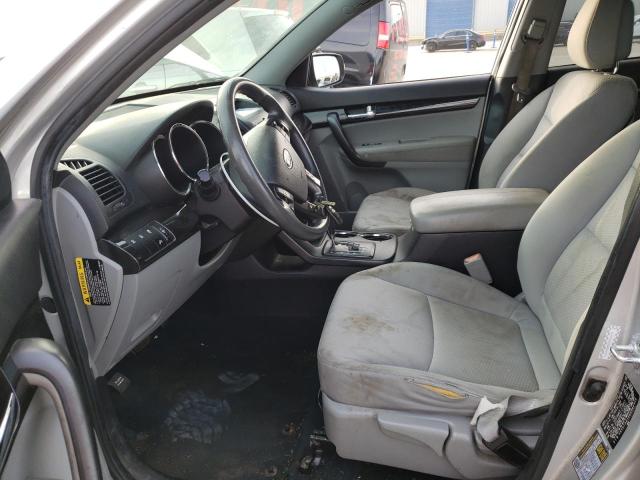 Photo 6 VIN: 5XYKT3A1XBG040950 - KIA SORENTO 