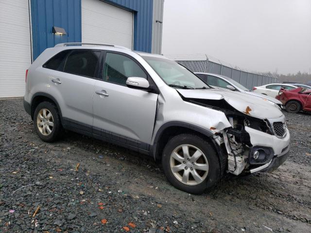 Photo 3 VIN: 5XYKT3A1XBG047221 - KIA SORENTO BA 