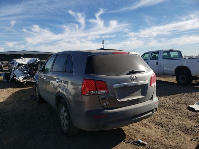 Photo 2 VIN: 5XYKT3A1XBG097505 - KIA SORENTO 