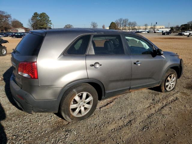 Photo 2 VIN: 5XYKT3A1XBG126713 - KIA SORENTO 