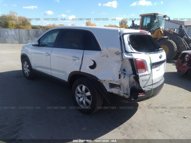 Photo 2 VIN: 5XYKT3A1XCG216736 - KIA SORENTO 