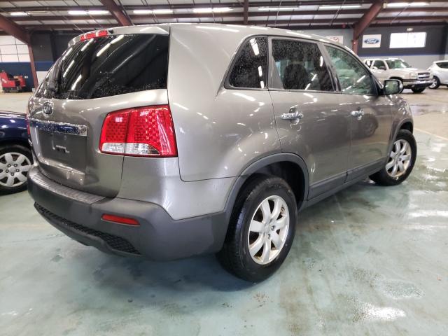 Photo 3 VIN: 5XYKT3A1XDG325621 - KIA SORENTO LX 