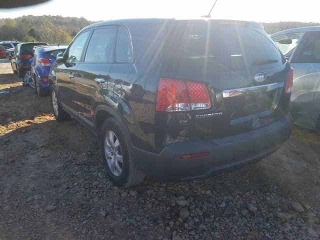 Photo 2 VIN: 5XYKT3A1XDG337588 - KIA SORENTO LX 