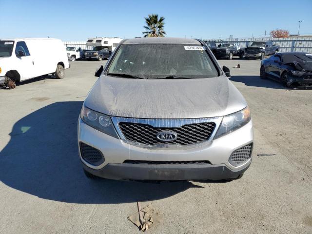 Photo 4 VIN: 5XYKT3A1XDG375192 - KIA SORENTO LX 