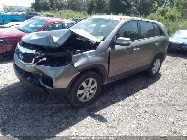 Photo 1 VIN: 5XYKT3A1XDG381672 - KIA SORENTO 