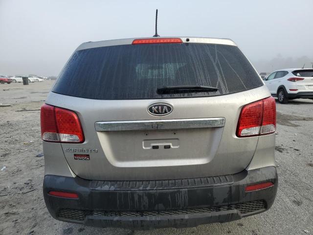 Photo 5 VIN: 5XYKT3A1XDG407705 - KIA SORENTO 