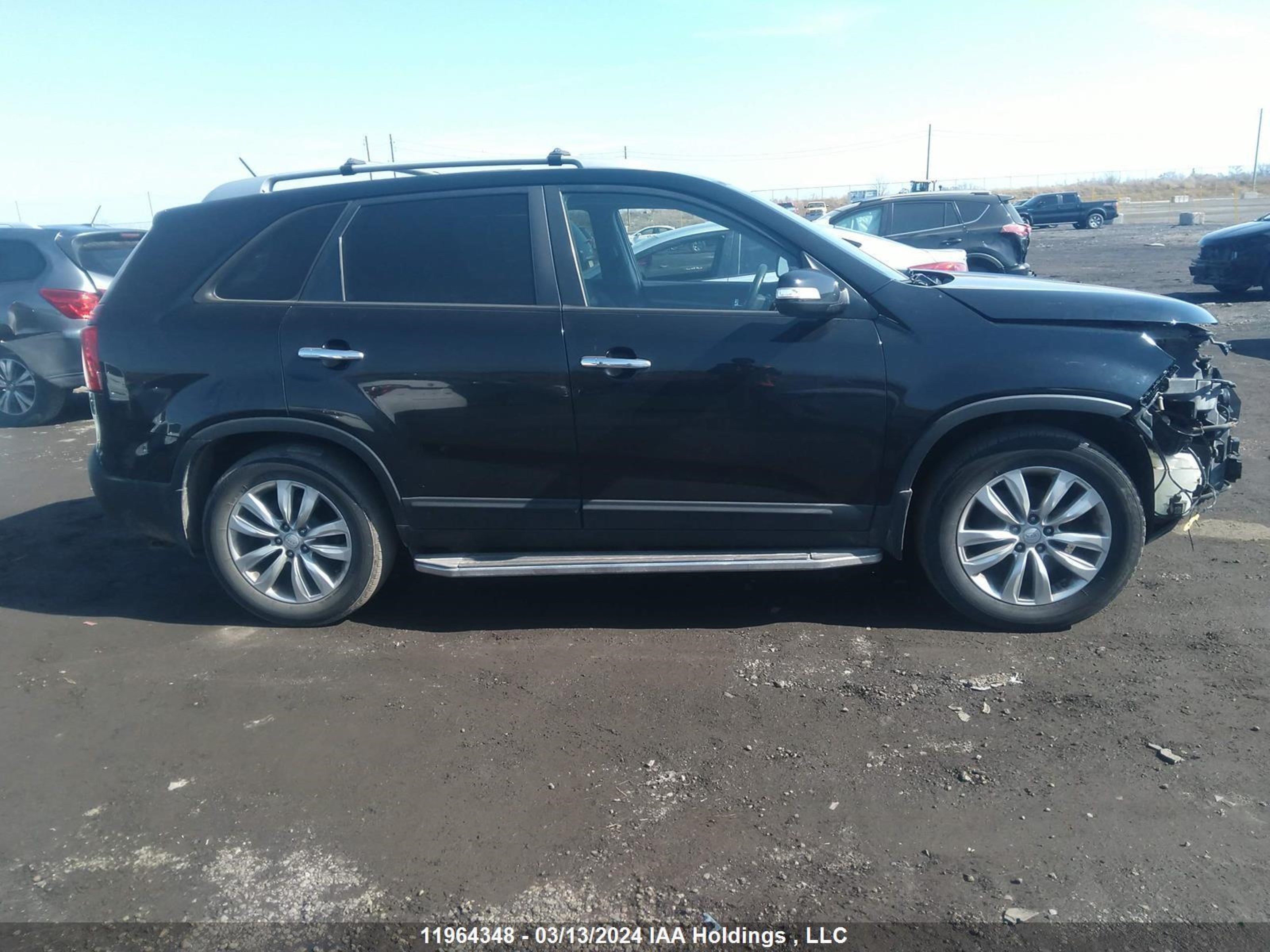 Photo 12 VIN: 5XYKT3A24BG170795 - KIA SORENTO 