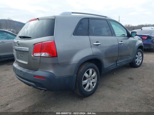 Photo 3 VIN: 5XYKT3A60DG354590 - KIA SORENTO 