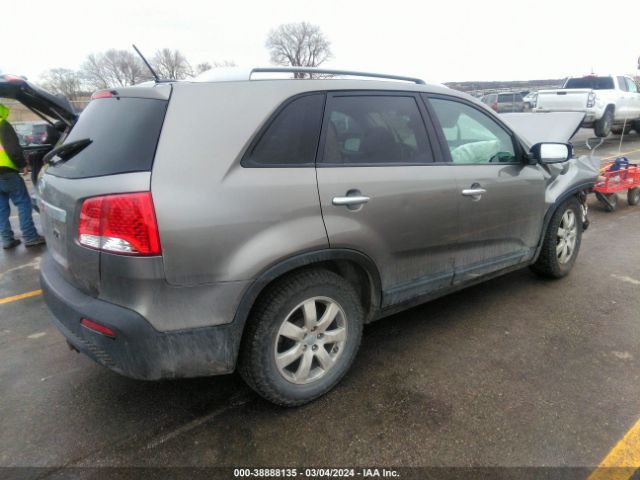 Photo 3 VIN: 5XYKT3A60DG355707 - KIA SORENTO 