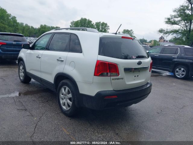 Photo 2 VIN: 5XYKT3A60DG404808 - KIA SORENTO 