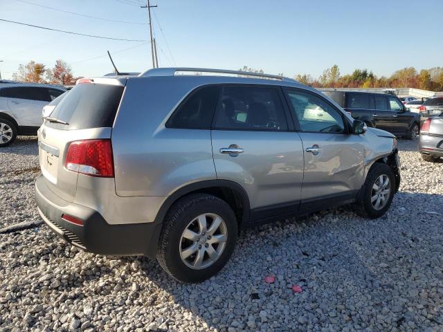 Photo 2 VIN: 5XYKT3A60DG405490 - KIA SORENTO LX 