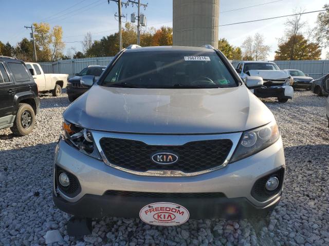 Photo 4 VIN: 5XYKT3A60DG405490 - KIA SORENTO LX 