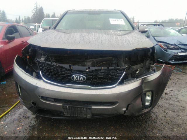 Photo 5 VIN: 5XYKT3A60EG479350 - KIA SORENTO 