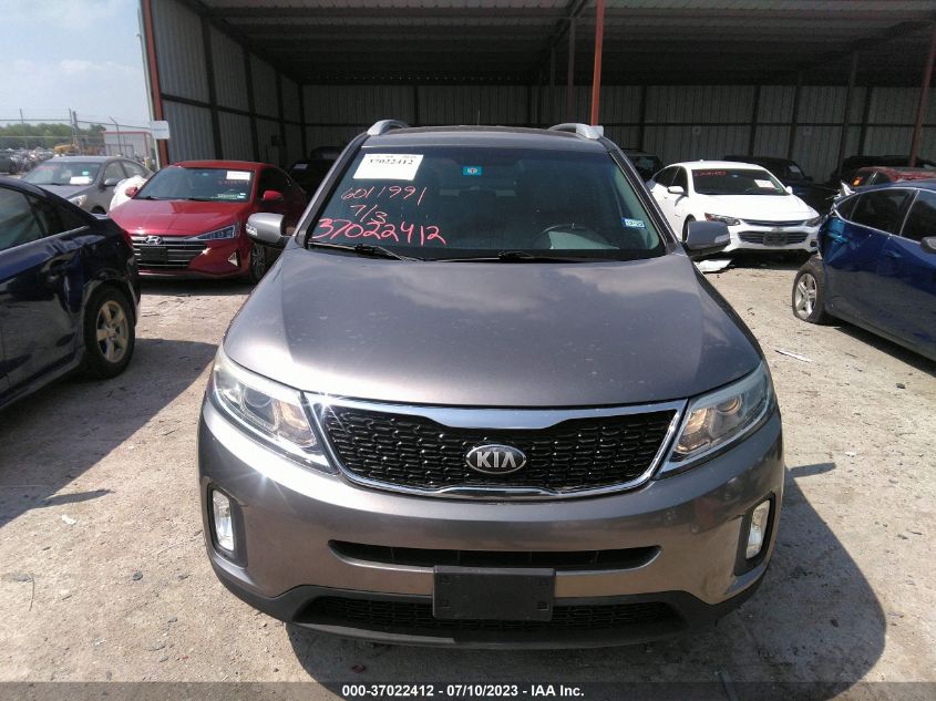 Photo 5 VIN: 5XYKT3A60EG485603 - KIA SORENTO 