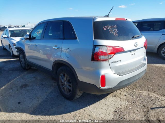 Photo 2 VIN: 5XYKT3A60EG513903 - KIA SORENTO 