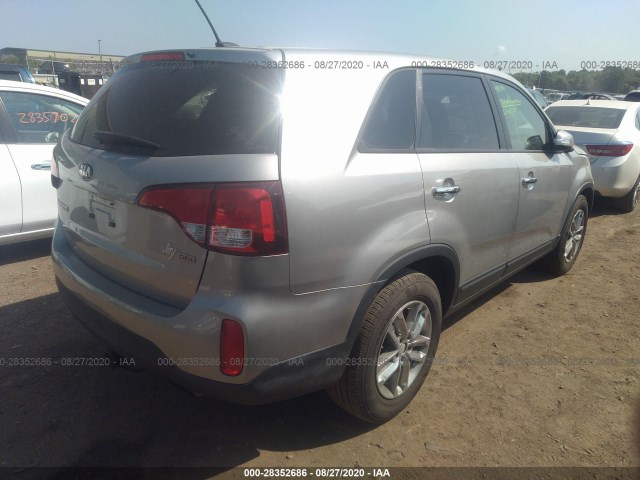 Photo 3 VIN: 5XYKT3A60FG581927 - KIA SORENTO 