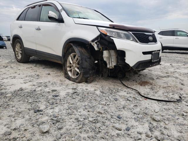 Photo 8 VIN: 5XYKT3A60FG624744 - KIA SORENTO LX 