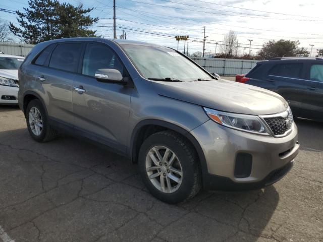 Photo 3 VIN: 5XYKT3A60FG629233 - KIA SORENTO 