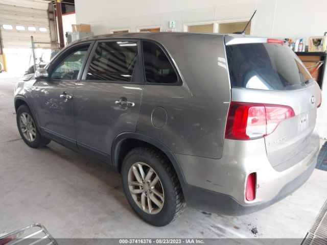 Photo 2 VIN: 5XYKT3A60FG630608 - KIA SORENTO 