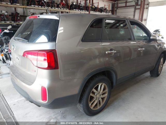 Photo 3 VIN: 5XYKT3A60FG630608 - KIA SORENTO 