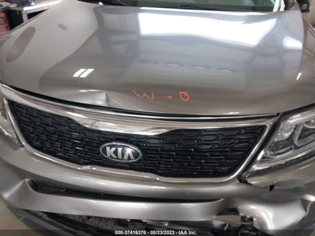 Photo 9 VIN: 5XYKT3A60FG630608 - KIA SORENTO 