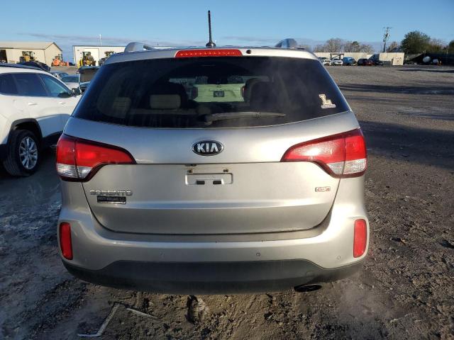 Photo 5 VIN: 5XYKT3A60FG660675 - KIA SORENTO LX 