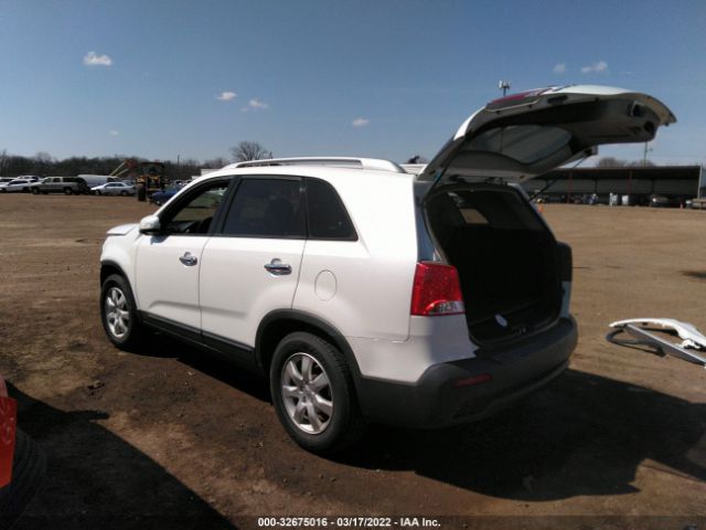 Photo 2 VIN: 5XYKT3A61CG251418 - KIA SORENTO 