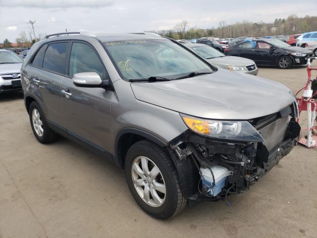 Photo 0 VIN: 5XYKT3A61DG383306 - KIA SORENTO LX 