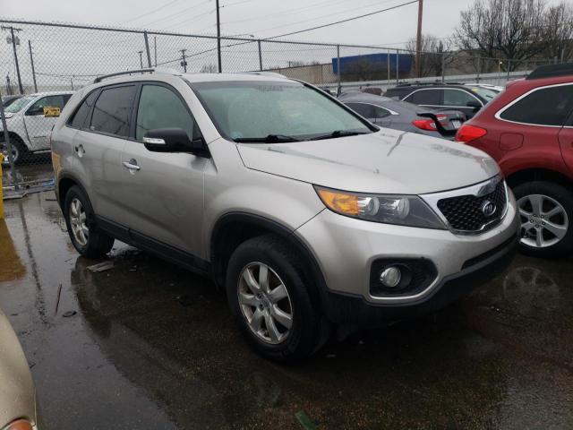 Photo 3 VIN: 5XYKT3A61DG396461 - KIA SORENTO 