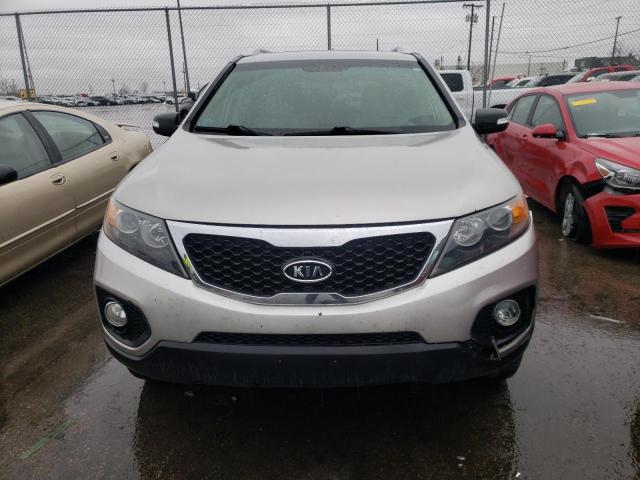 Photo 4 VIN: 5XYKT3A61DG396461 - KIA SORENTO 