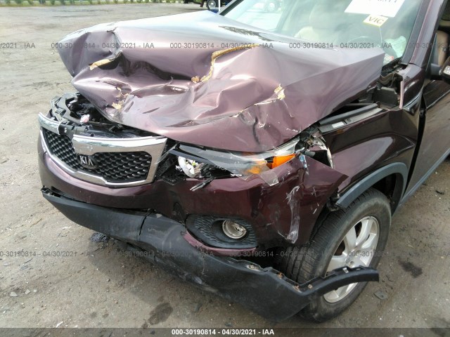 Photo 5 VIN: 5XYKT3A61DG401769 - KIA SORENTO 