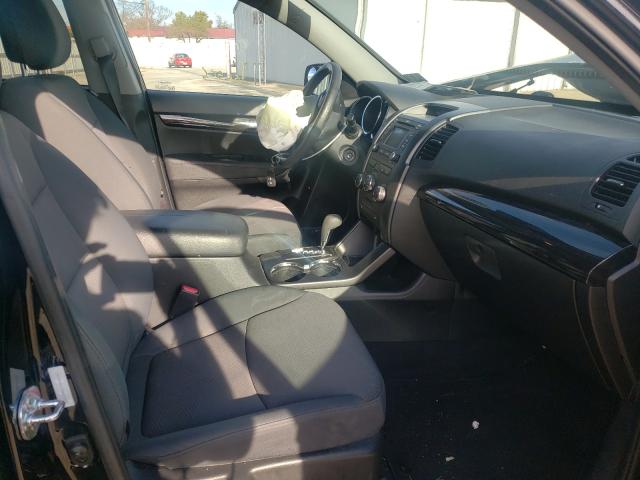 Photo 4 VIN: 5XYKT3A61DG405403 - KIA SORENTO LX 