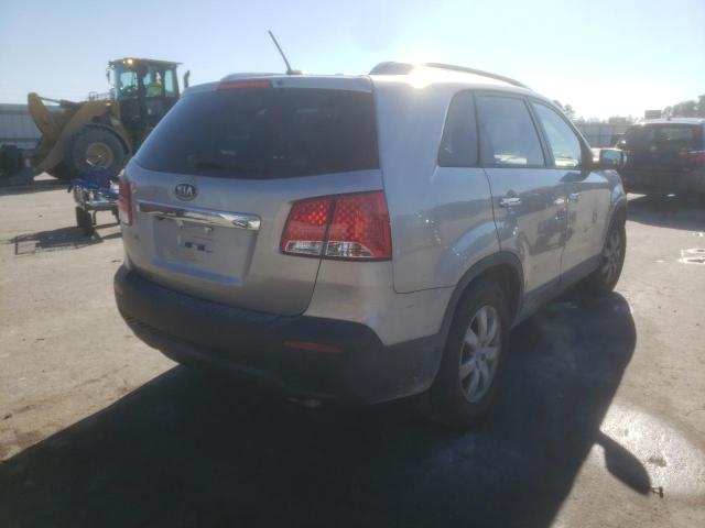 Photo 3 VIN: 5XYKT3A61DG417180 - KIA SORENTO LX 