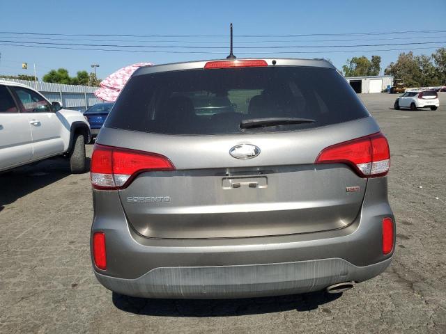 Photo 5 VIN: 5XYKT3A61EG427208 - KIA SORENTO LX 