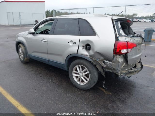 Photo 2 VIN: 5XYKT3A61EG438032 - KIA SORENTO 