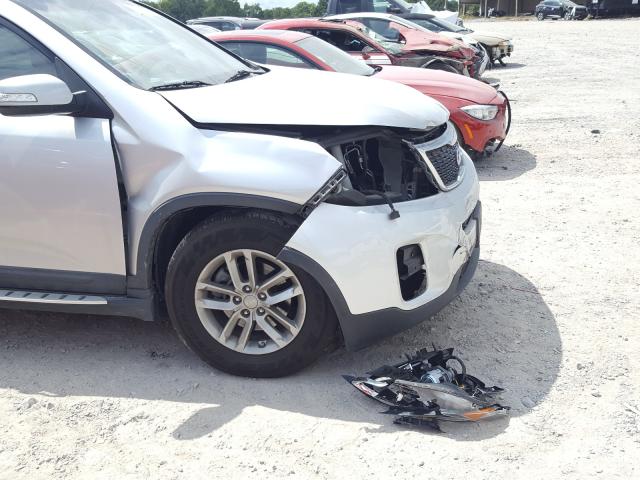 Photo 8 VIN: 5XYKT3A61EG438371 - KIA SORENTO LX 