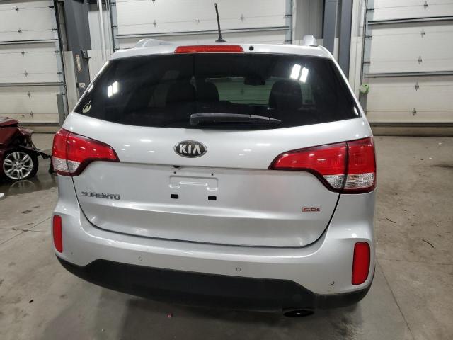 Photo 5 VIN: 5XYKT3A61EG438970 - KIA SORENTO LX 