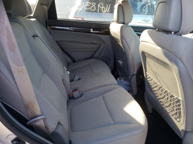 Photo 5 VIN: 5XYKT3A61EG439486 - KIA SORENTO LX 