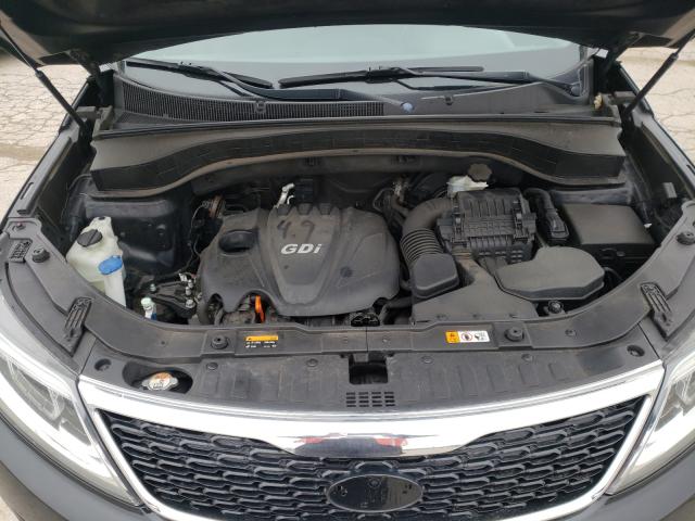 Photo 6 VIN: 5XYKT3A61EG458362 - KIA SORENTO LX 