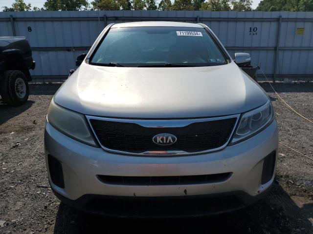 Photo 4 VIN: 5XYKT3A61EG463934 - KIA SORENTO LX 