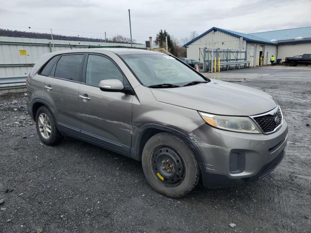 Photo 3 VIN: 5XYKT3A61EG513229 - KIA SORENTO 