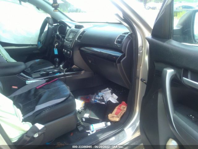 Photo 4 VIN: 5XYKT3A61EG545338 - KIA SORENTO 