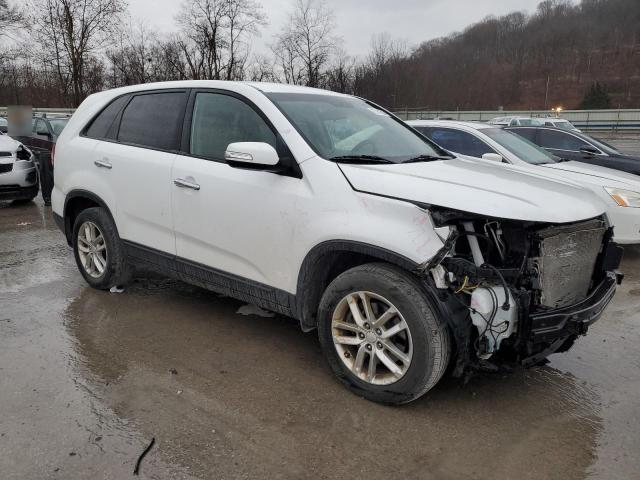 Photo 3 VIN: 5XYKT3A61FG565476 - KIA SORENTO 