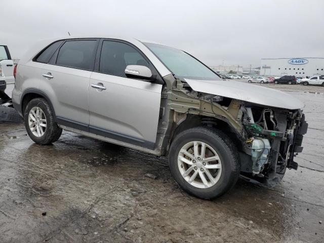 Photo 3 VIN: 5XYKT3A61FG566756 - KIA SORENTO LX 