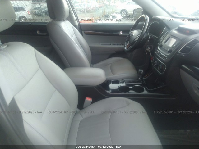 Photo 4 VIN: 5XYKT3A61FG646347 - KIA SORENTO 